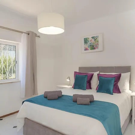 Casa Sp- With Heated Pool Near Vilamoura, Vale Do Lobo