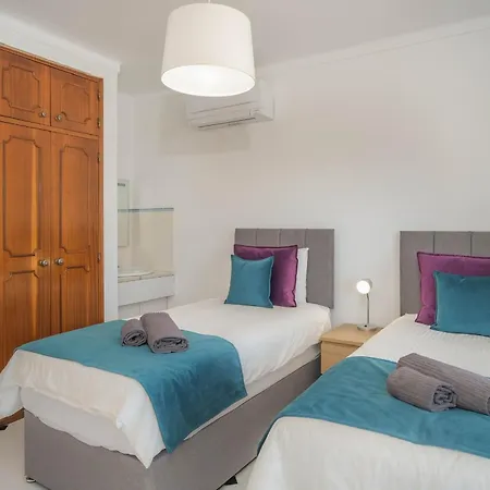펜션 Casa Sp- With Heated Pool Near Vilamoura, Vale Do Lobo 쿼테이라